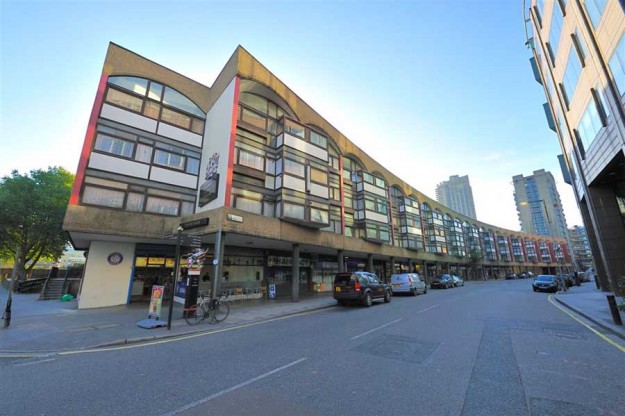 golden_lane_estate_nw120909_3